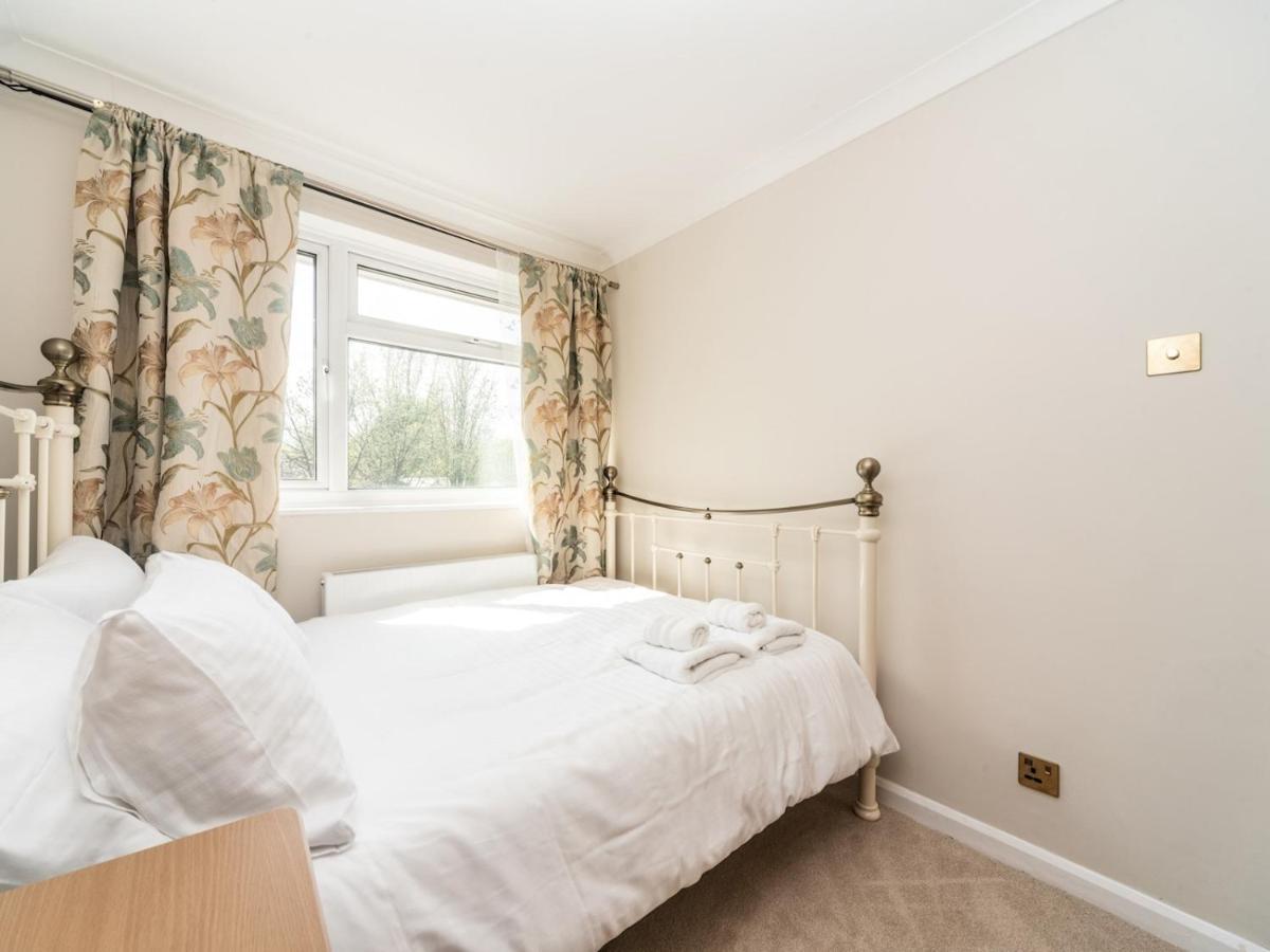 Pass The Keys Spacious Cosy Close To Abbey Wood Casa vacanze *