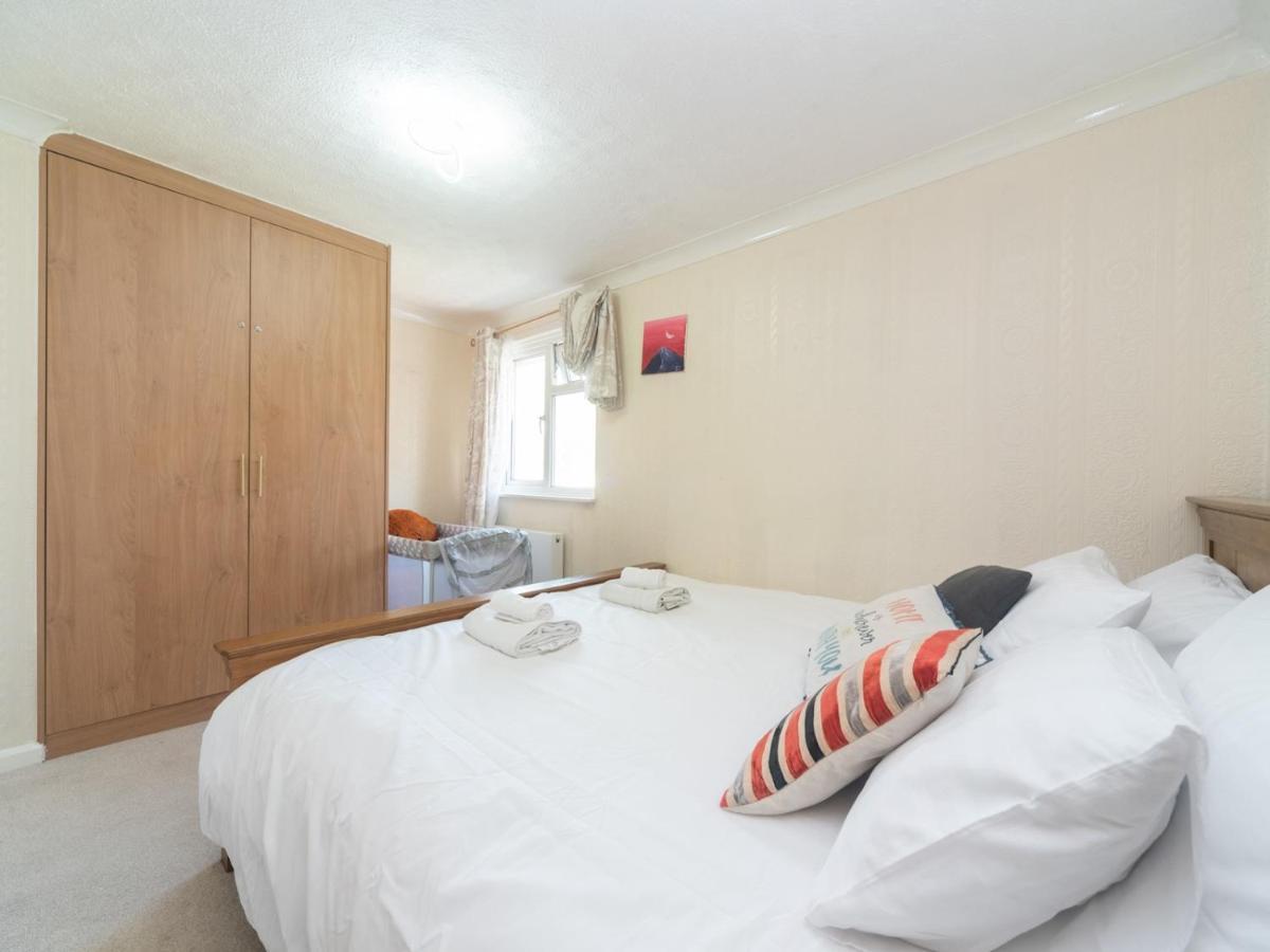 Casa vacanze Pass The Keys Spacious Cosy Close To Abbey Wood Londra