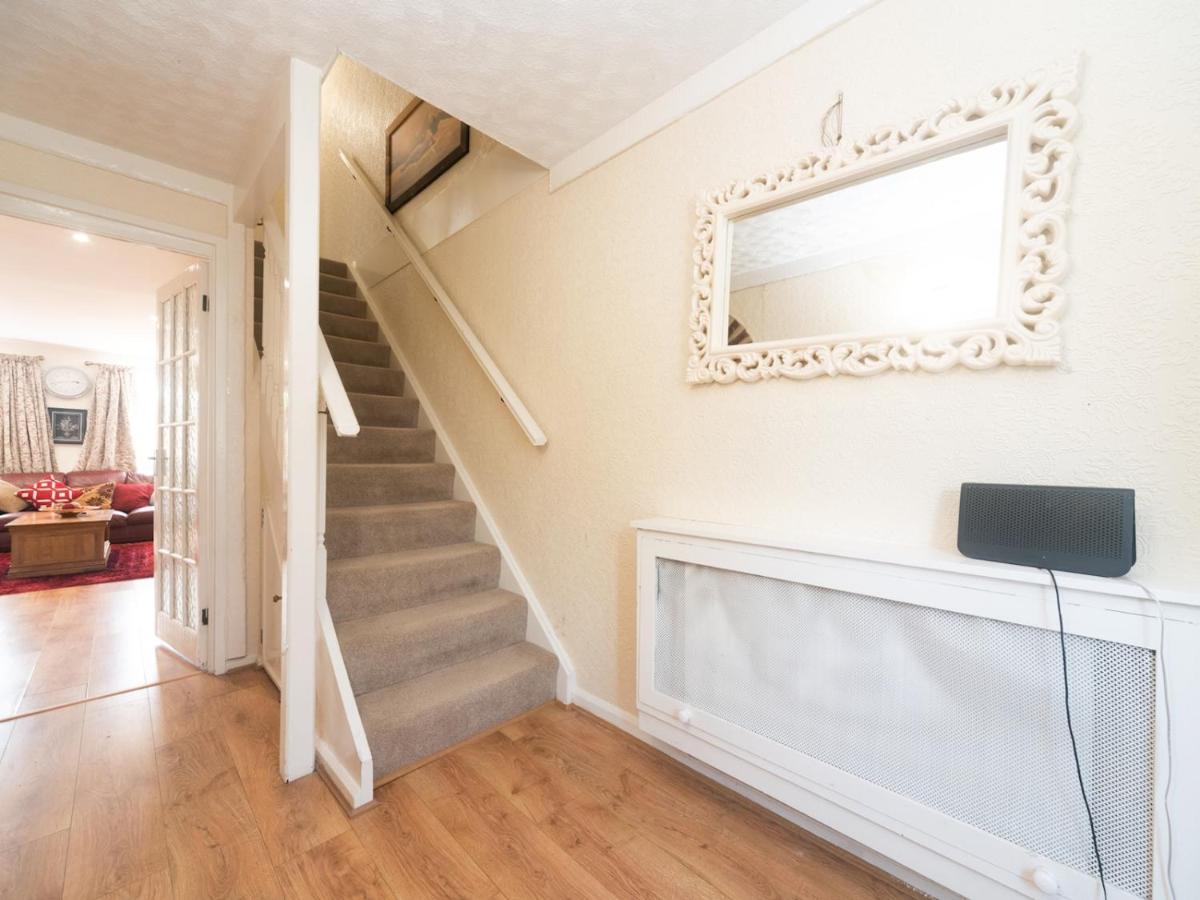 Pass The Keys Spacious Cosy Close To Abbey Wood Ferienhaus London